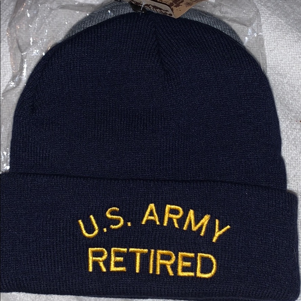 U.S. ARMY RETIRED BEANIE (official) bnwt